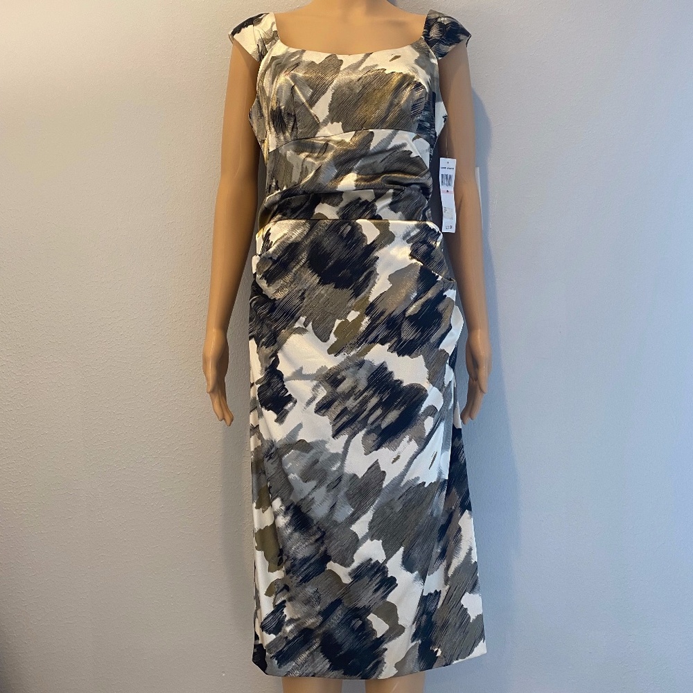 NEW MAGGY LONDON splatter design dress